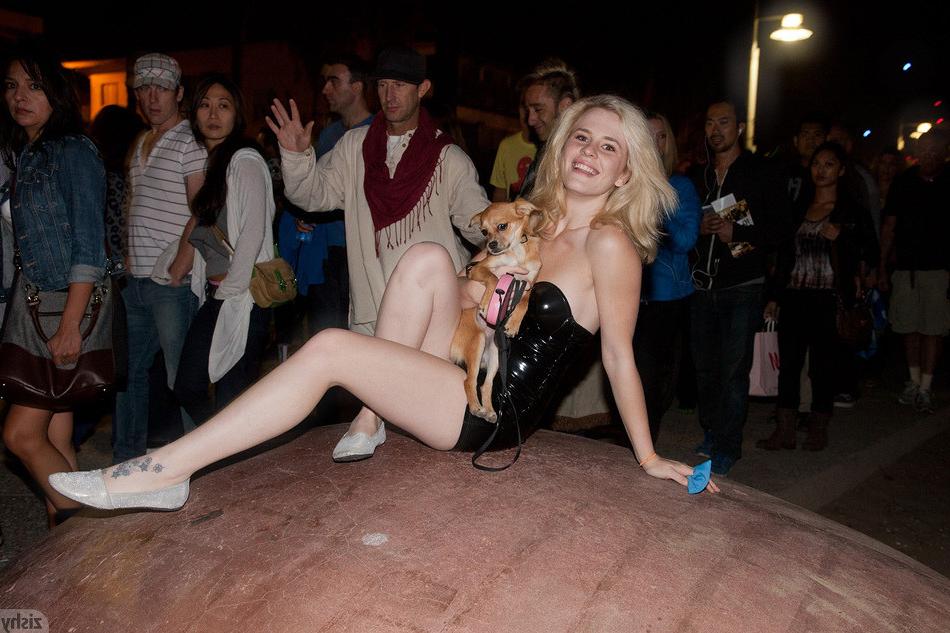 10P Teasing teen in public