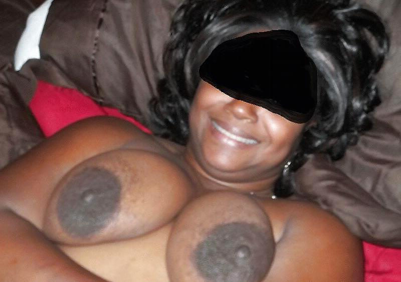 25P HUGE TITS