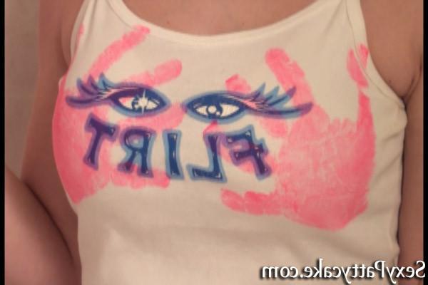 16P Big boob blonde teen Patty paints her tits