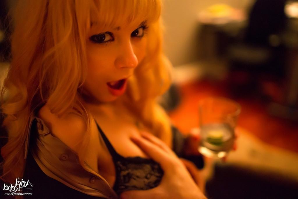 16P Cute amateur teen selfshots