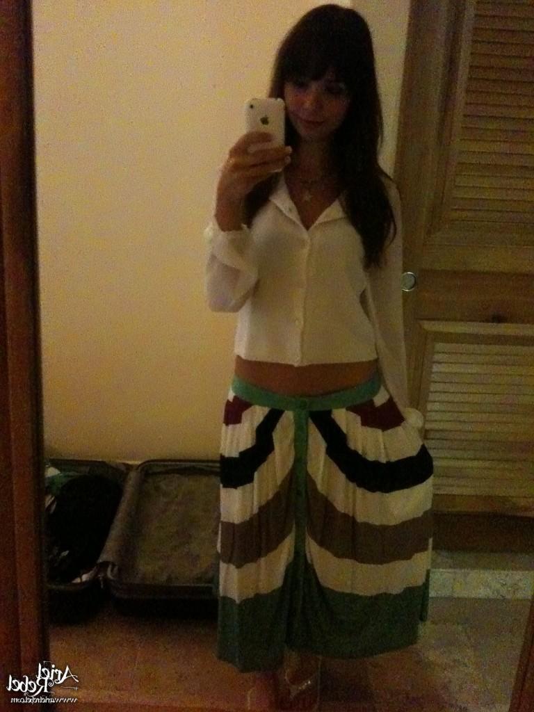 16P Cute amateur teen selfshots