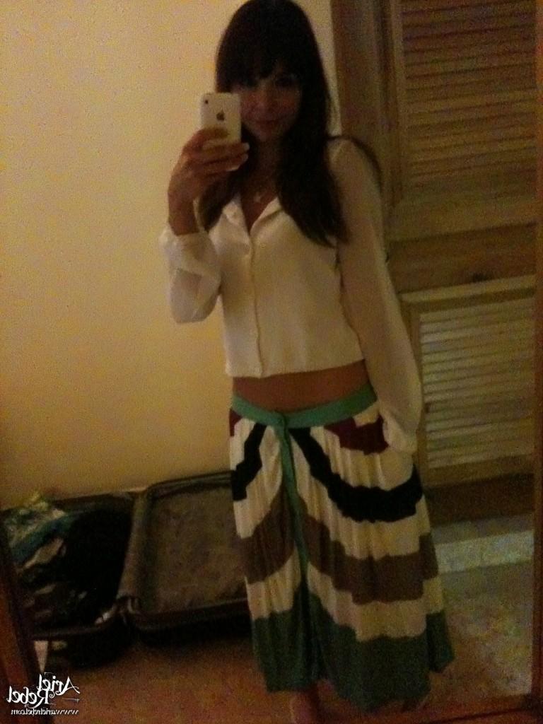 16P Cute amateur teen selfshots