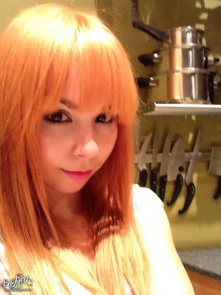 16P Cute amateur teen selfshots