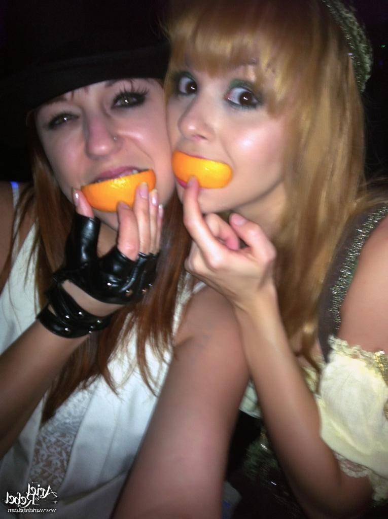 16P Cute amateur teen selfshots