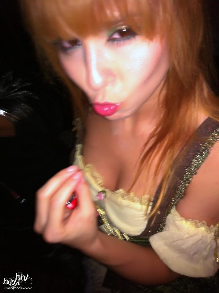 16P Cute amateur teen selfshots