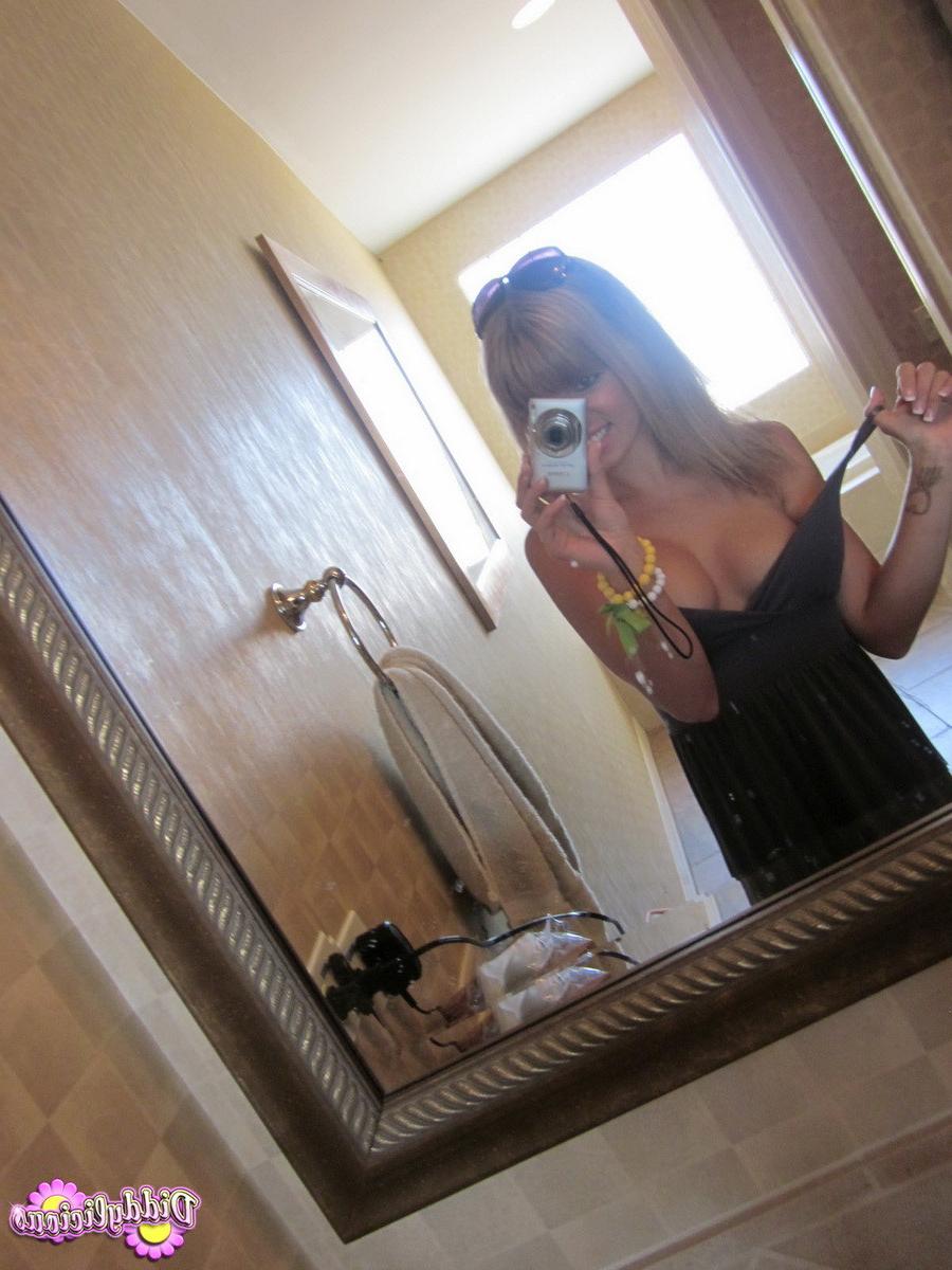 20P Cute amateur teen girl teasing in mirror