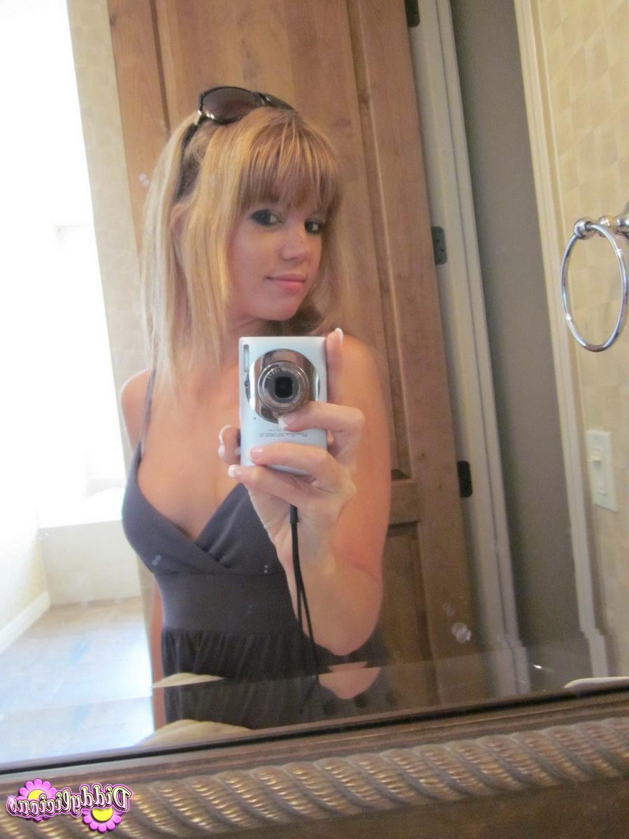 20P Cute amateur teen girl teasing in mirror