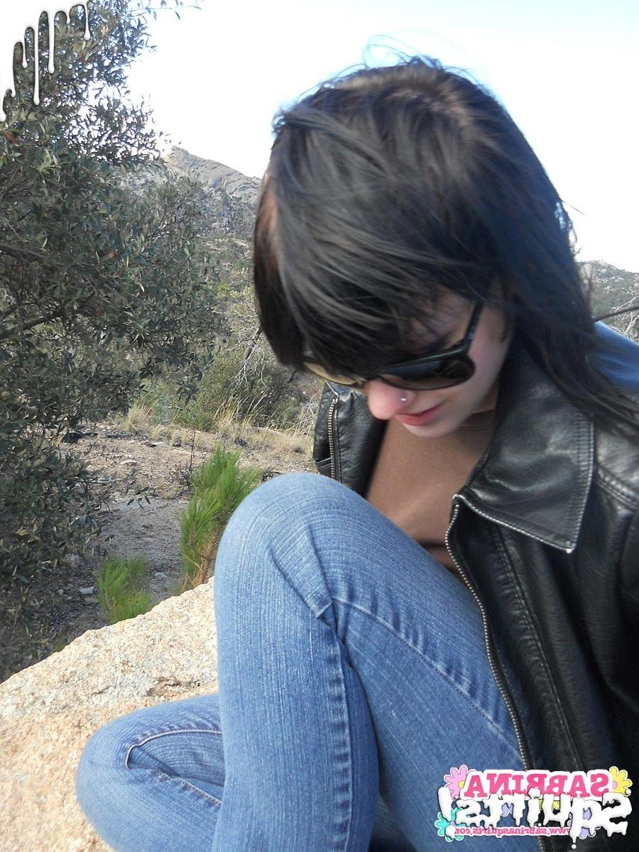 16P Amateur teen slut selfshots