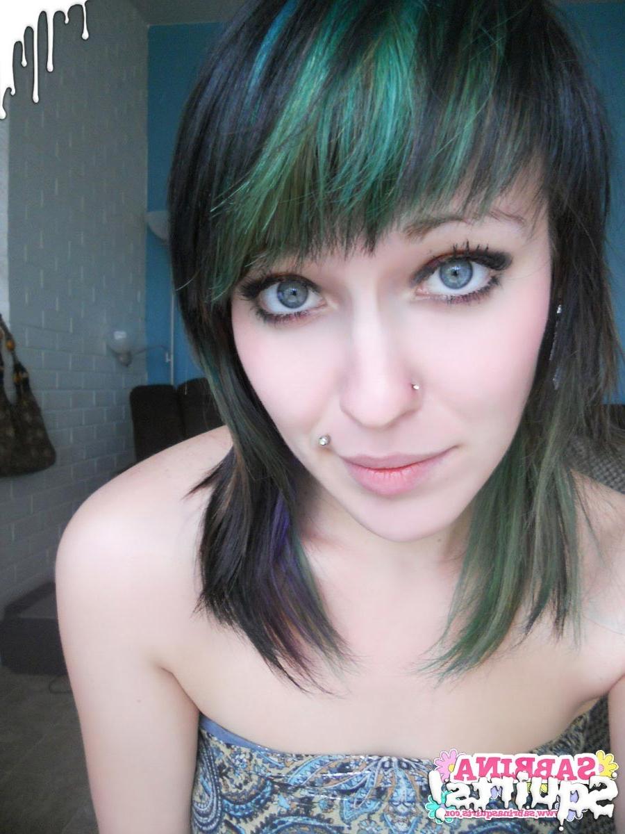 16P Amateur teen slut selfshots