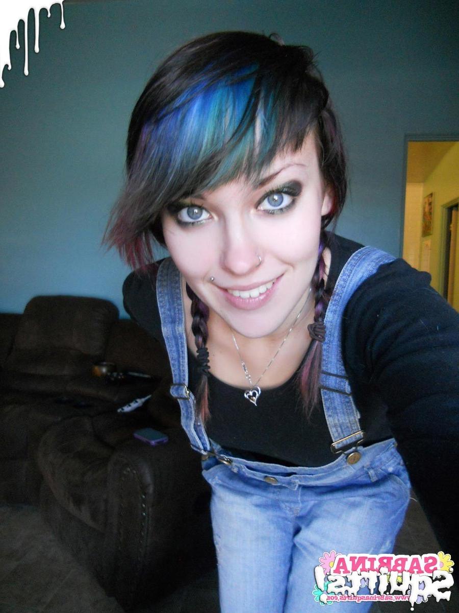 16P Amateur teen slut selfshots