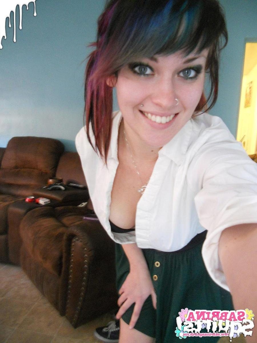 16P Amateur teen slut selfshots