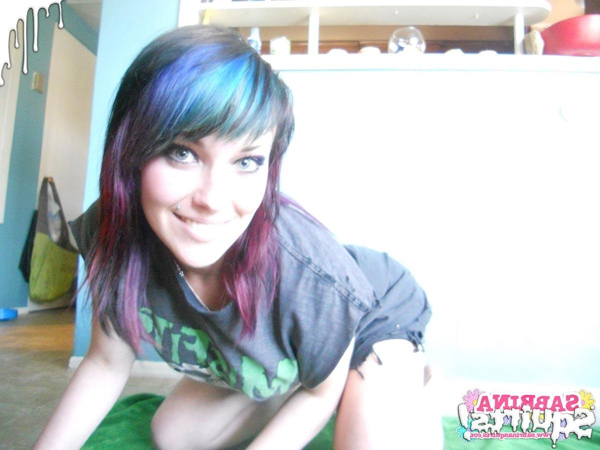 16P Amateur teen slut selfshots