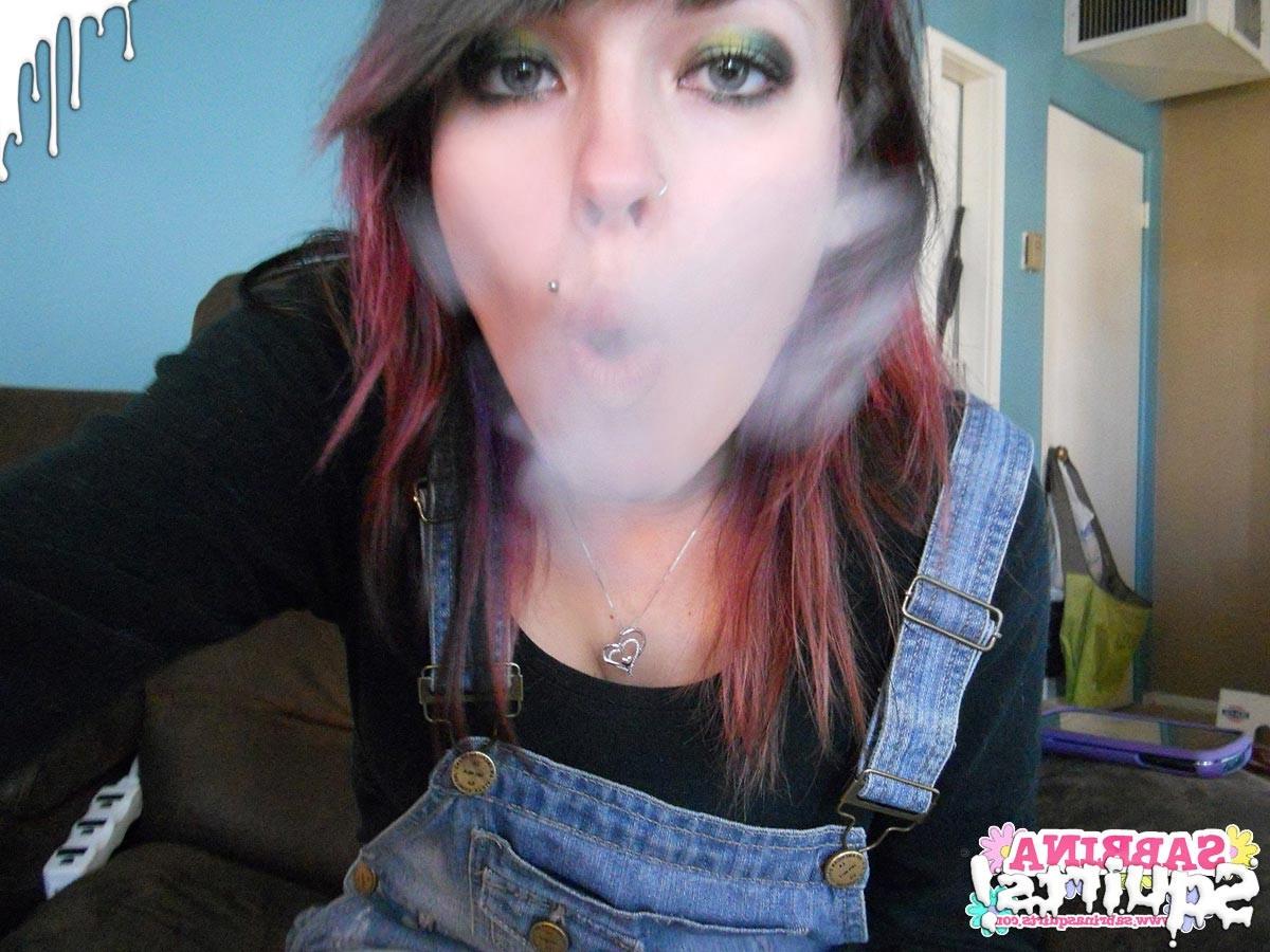 16P Amateur teen slut selfshots