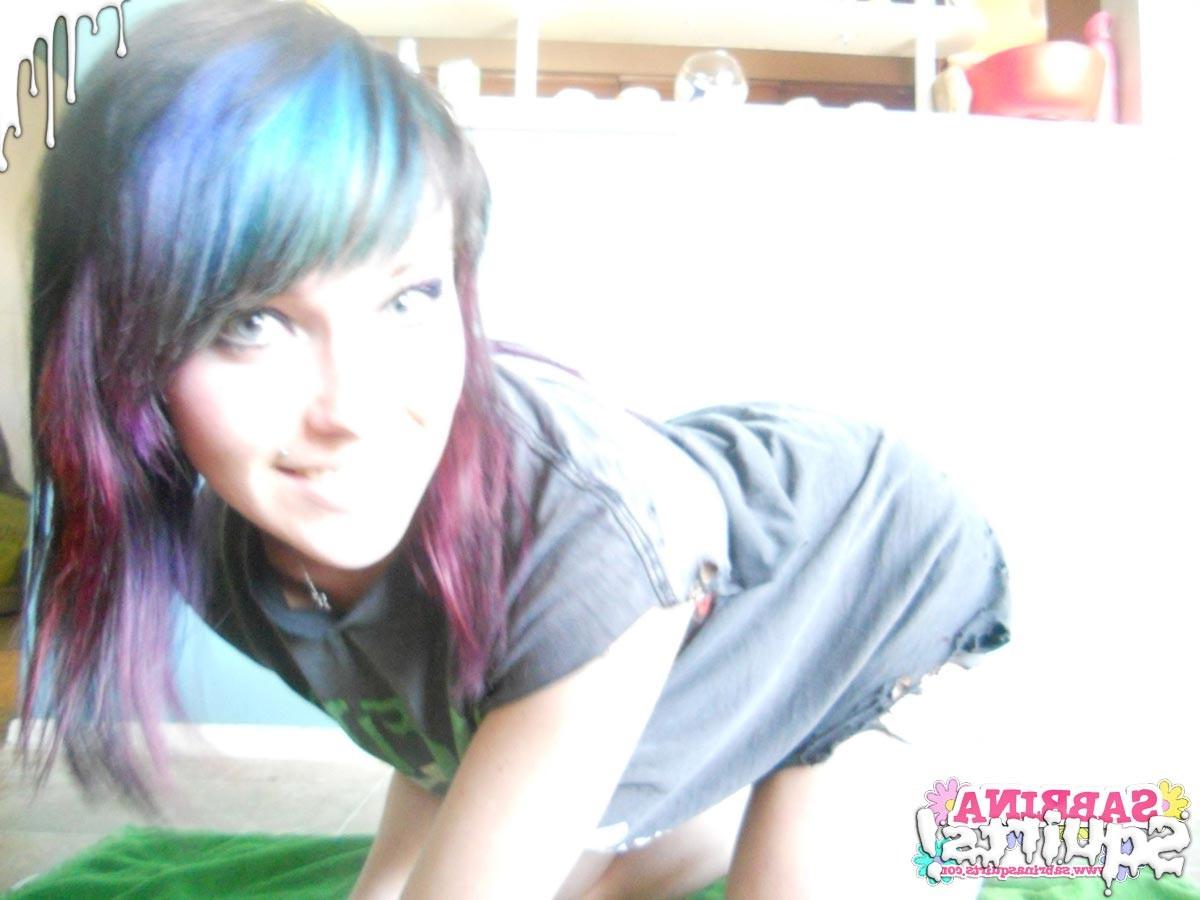 16P Amateur teen slut selfshots