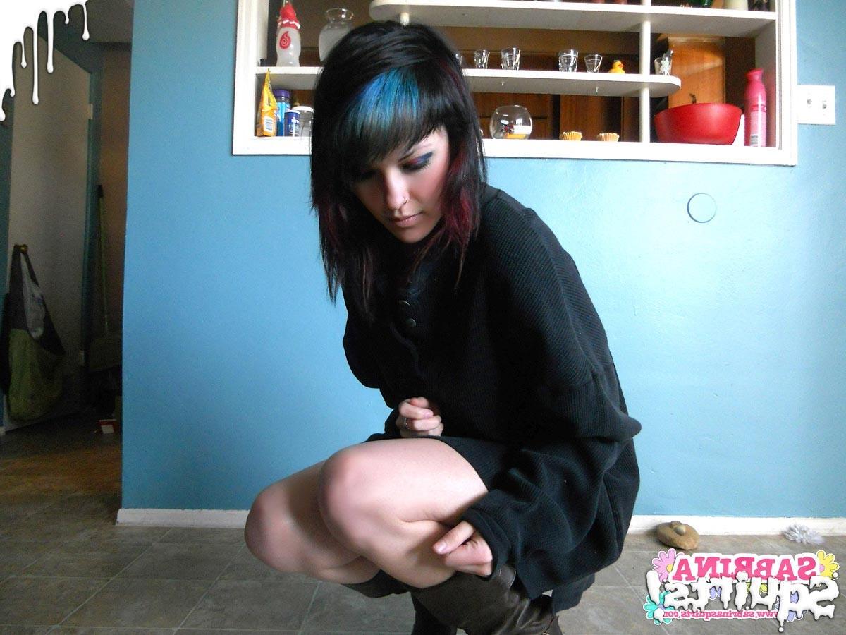 16P Amateur teen slut selfshots