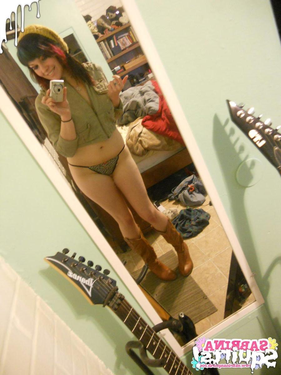16P Amateur teen slut selfshots
