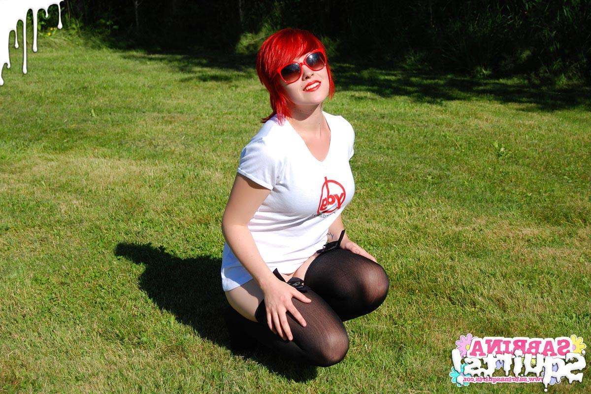16P Amateur teen slut outside