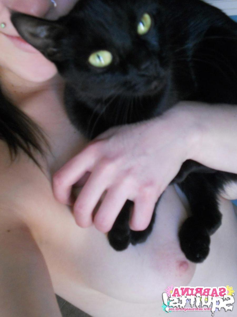 16P Amateur teen slut selfshots