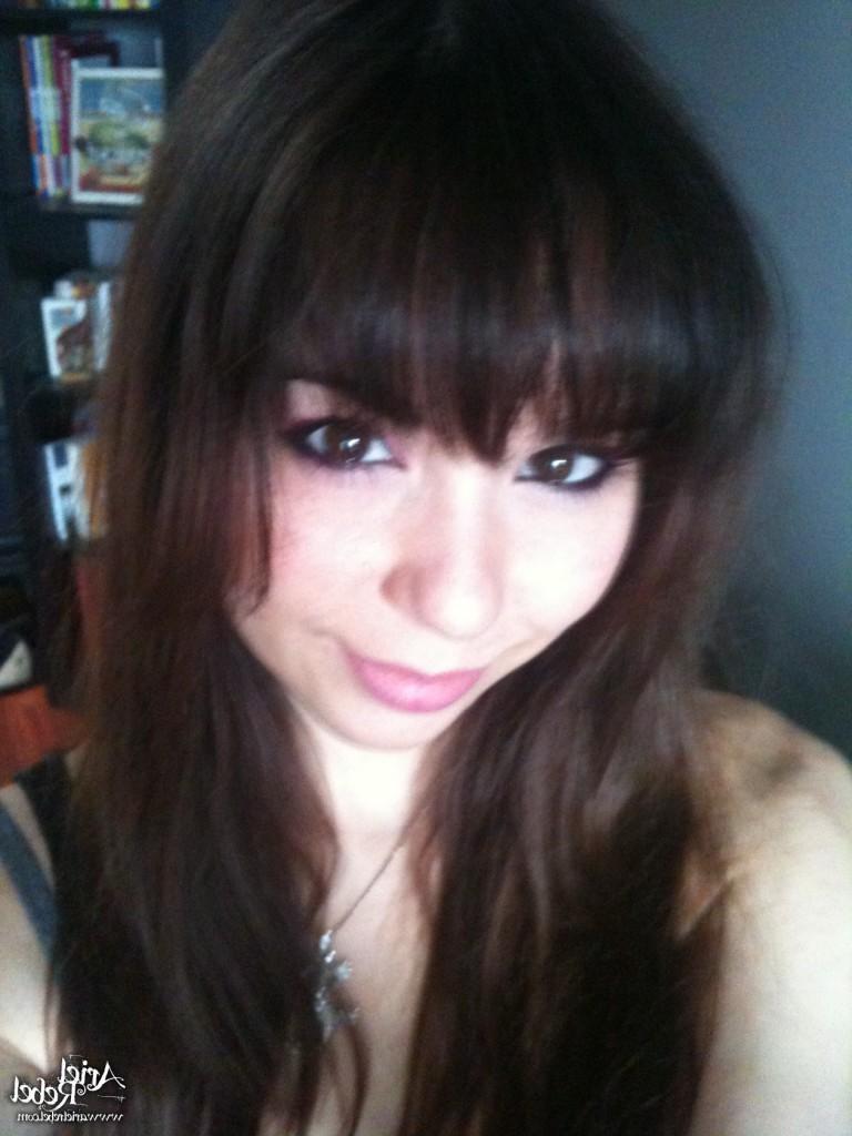 16P Cute amateur teen selfshots