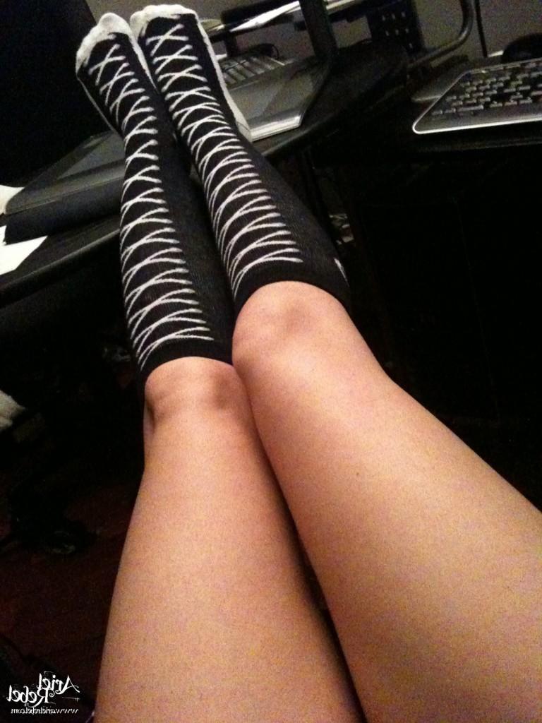 16P Cute amateur teen selfshots