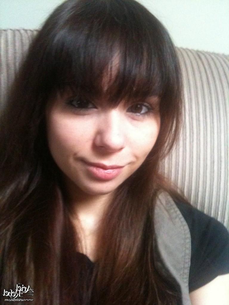 16P Cute amateur teen selfshots