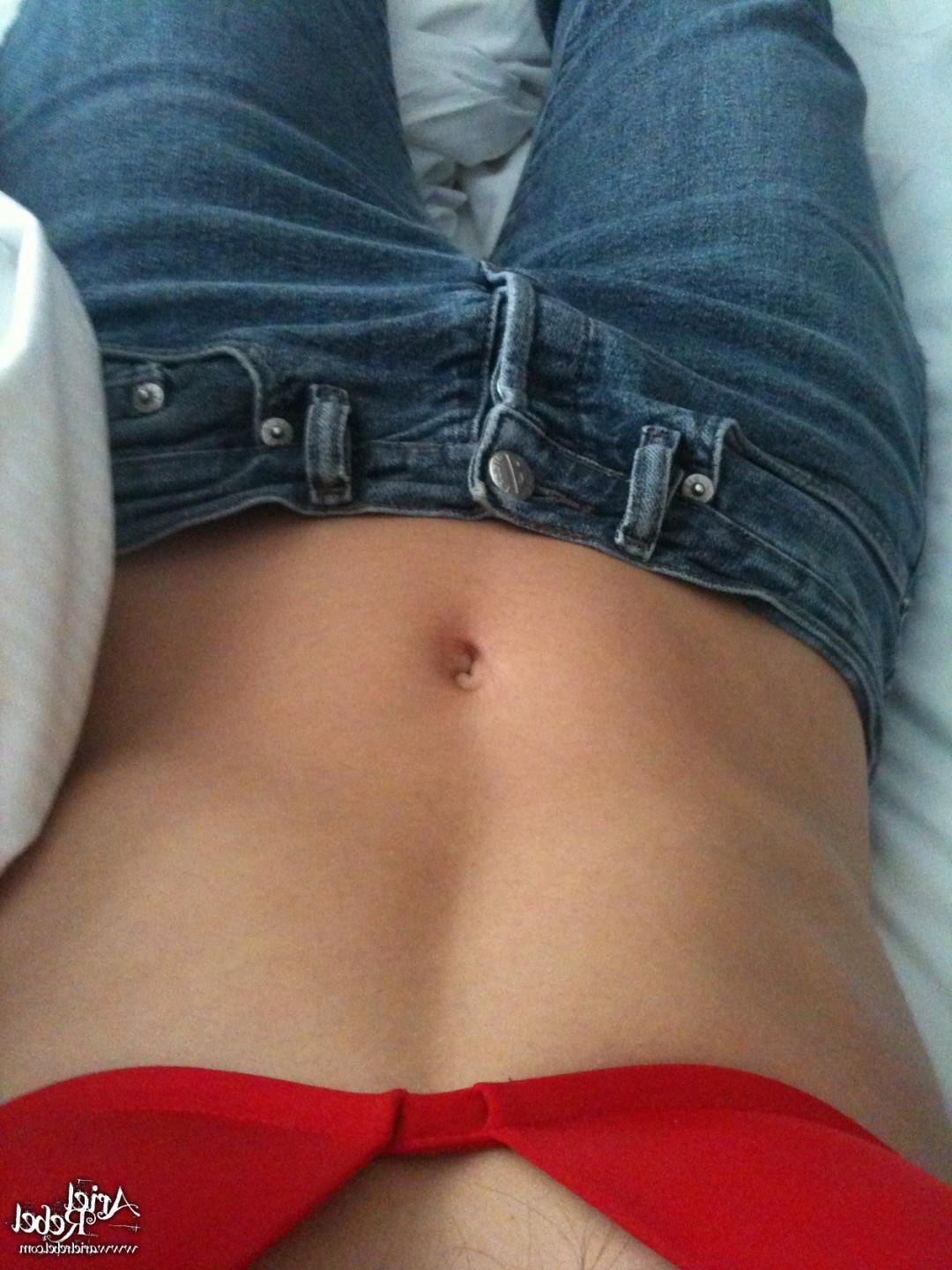 16P Cute amateur teen selfshots