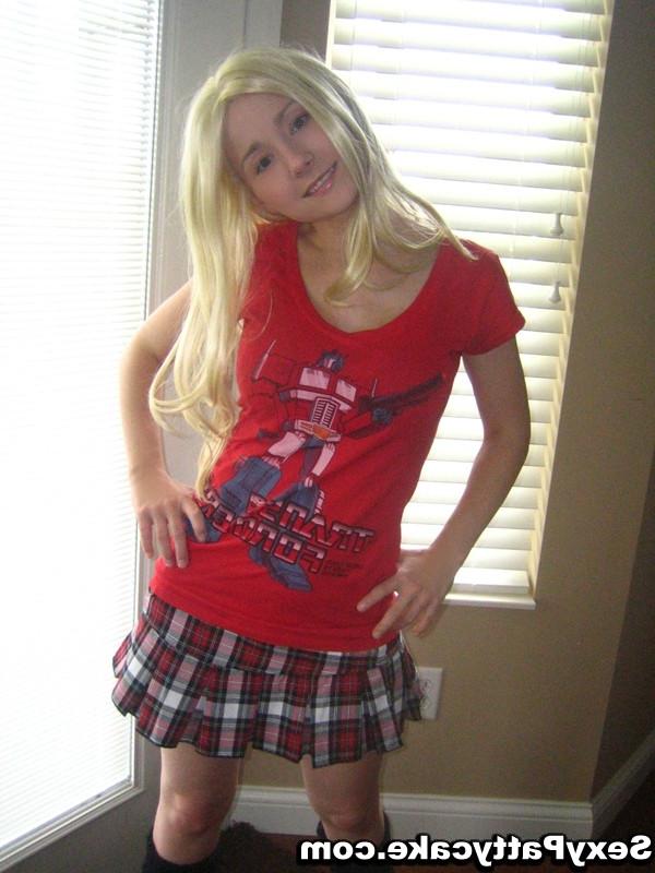 16P Big boob blonde teen Patty