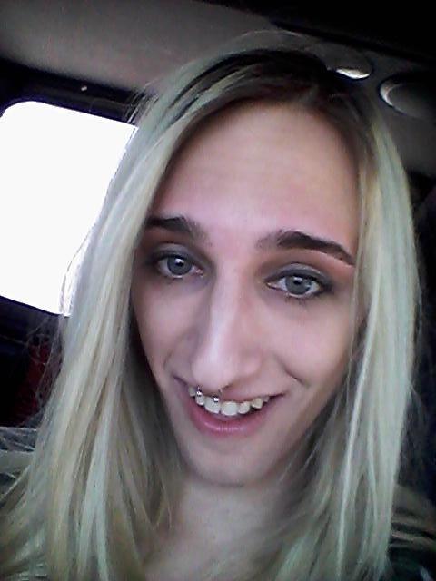15P Amateur shemale beauty