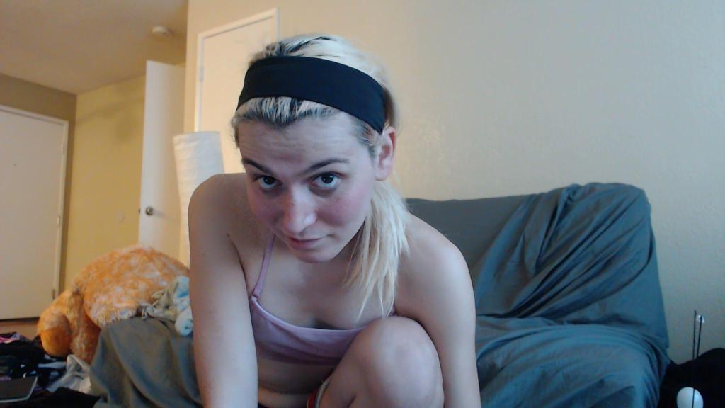 15P Blonde shemale Korra