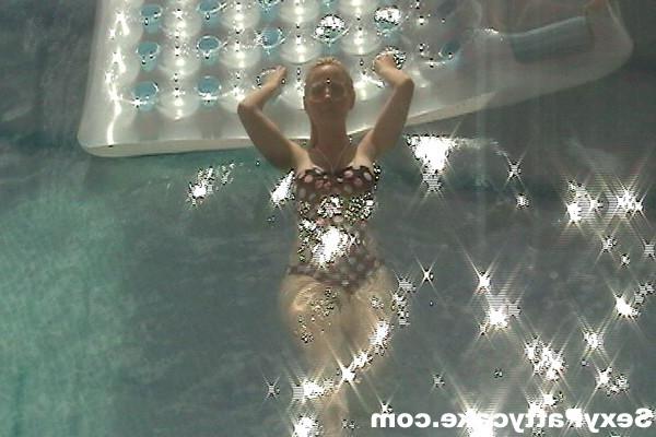 16P Big boob blonde teen swimming