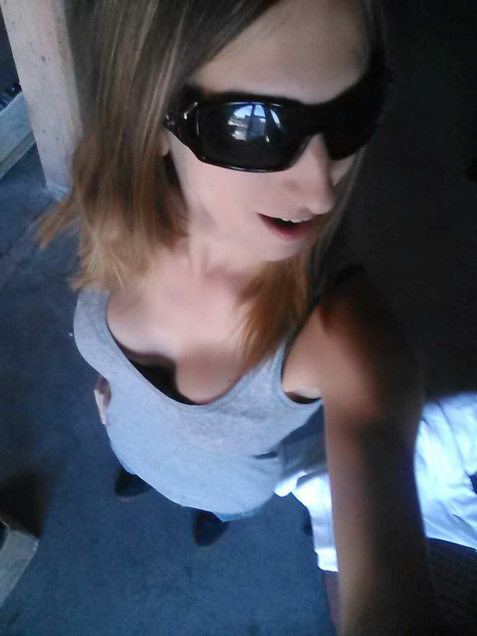 14P Amateur shemale Kelly