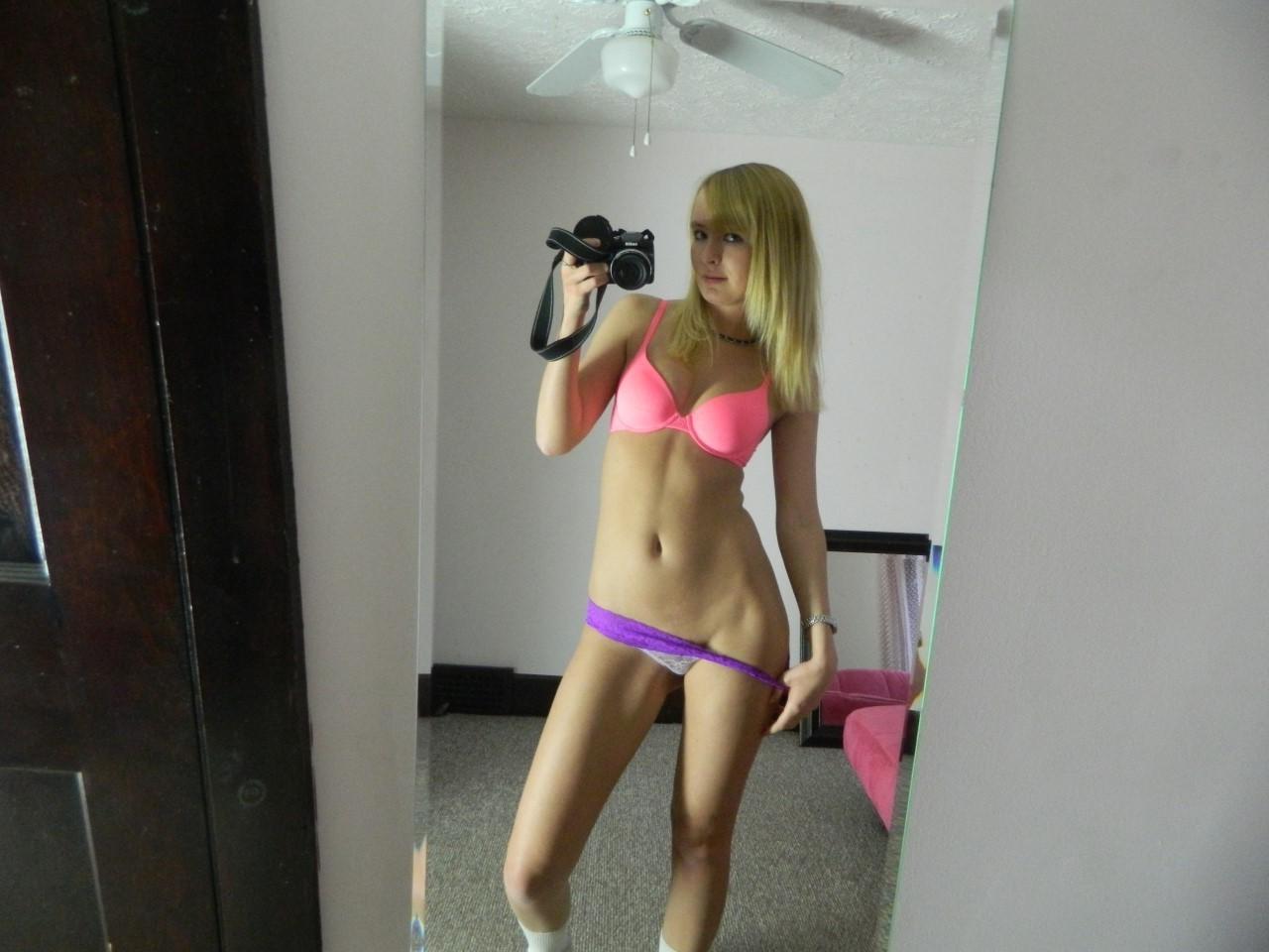 16P Amateur teen selfies