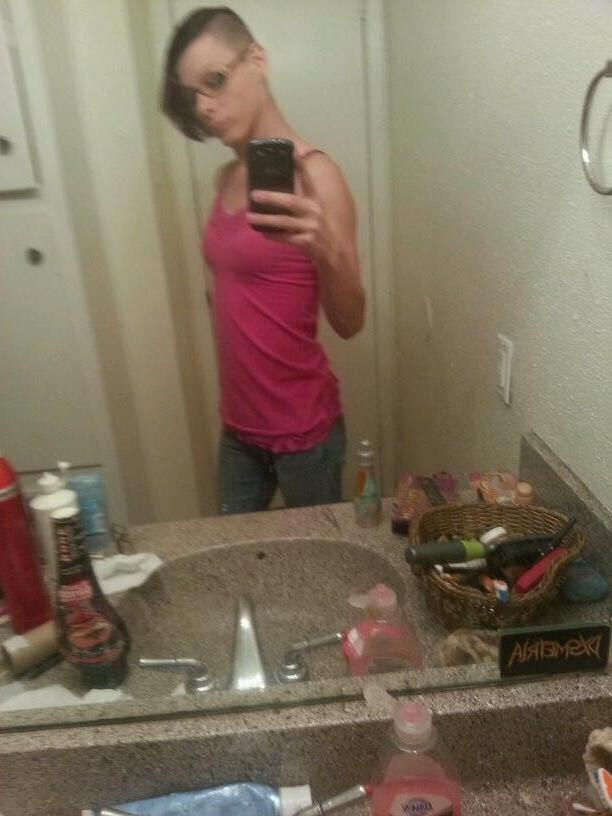 17P Amateur shemale selfies