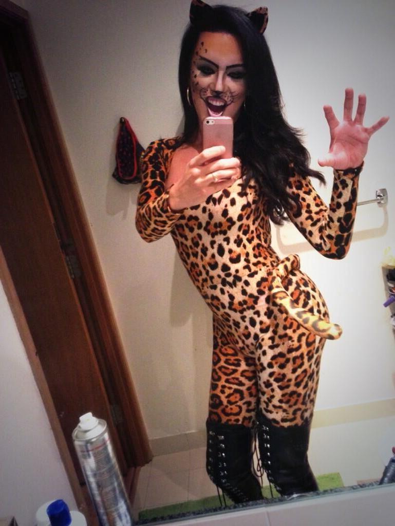 16P Amatuer shemale selfie