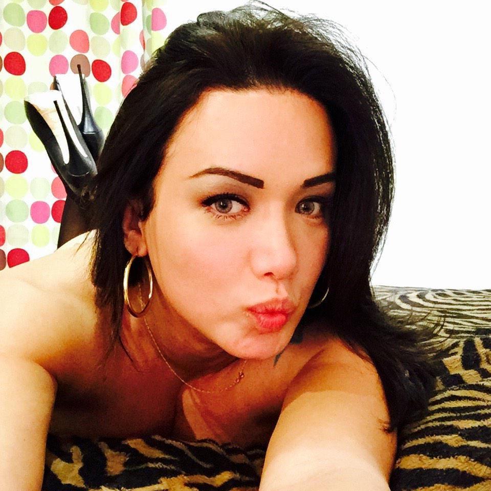 16P Amateur shemale Bianka