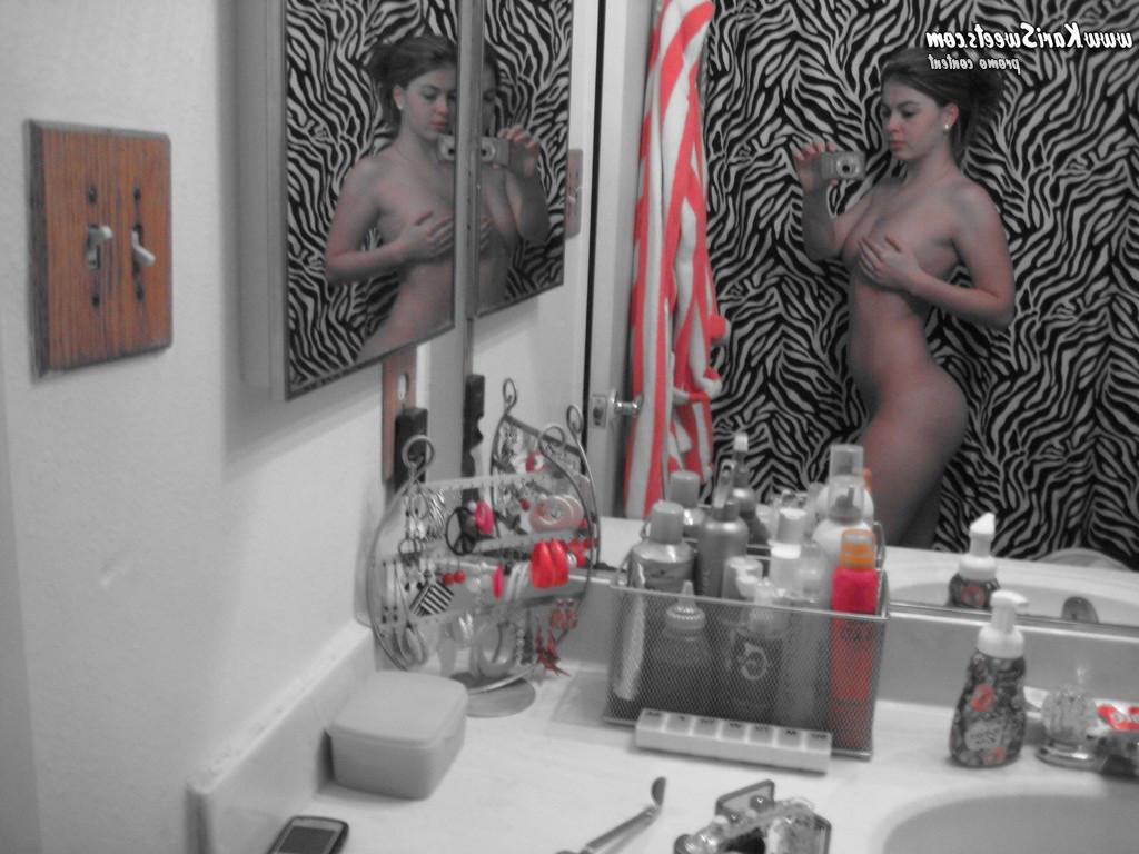 16P Amateur teen selfshot showering