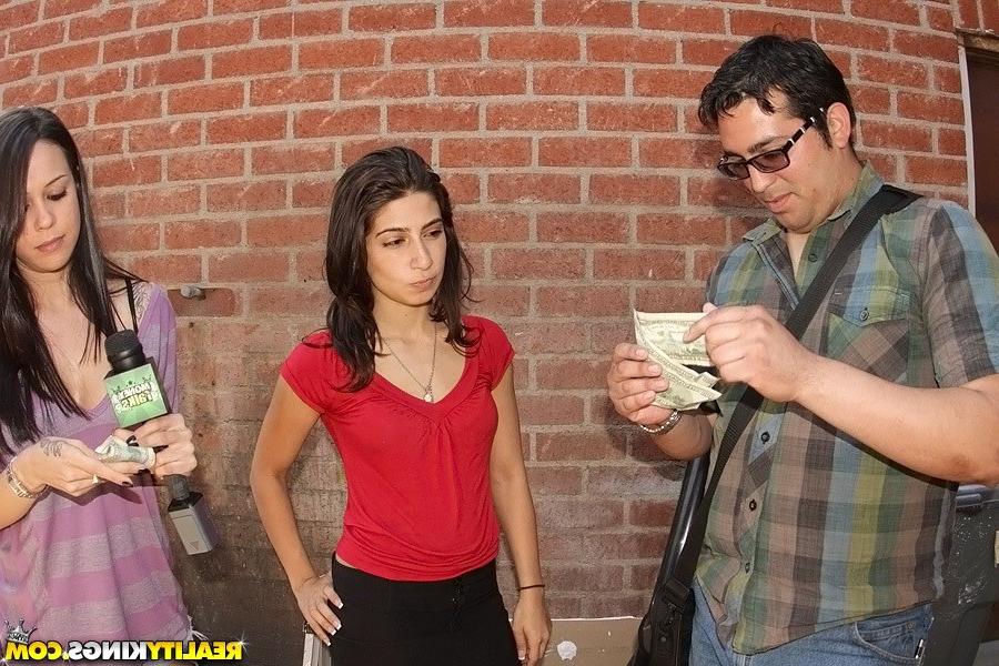 20P Real girl gets naughty for cash