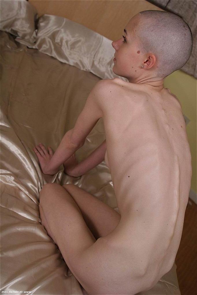 16P very skinny amateur teen poser