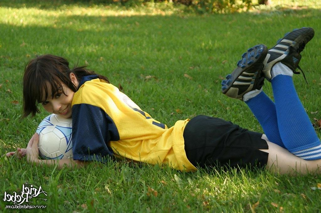 15P Amateur teen playing soccer!
