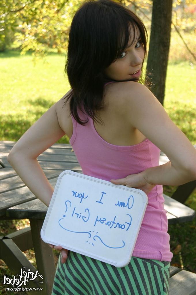 15P Amateur teen poses outside