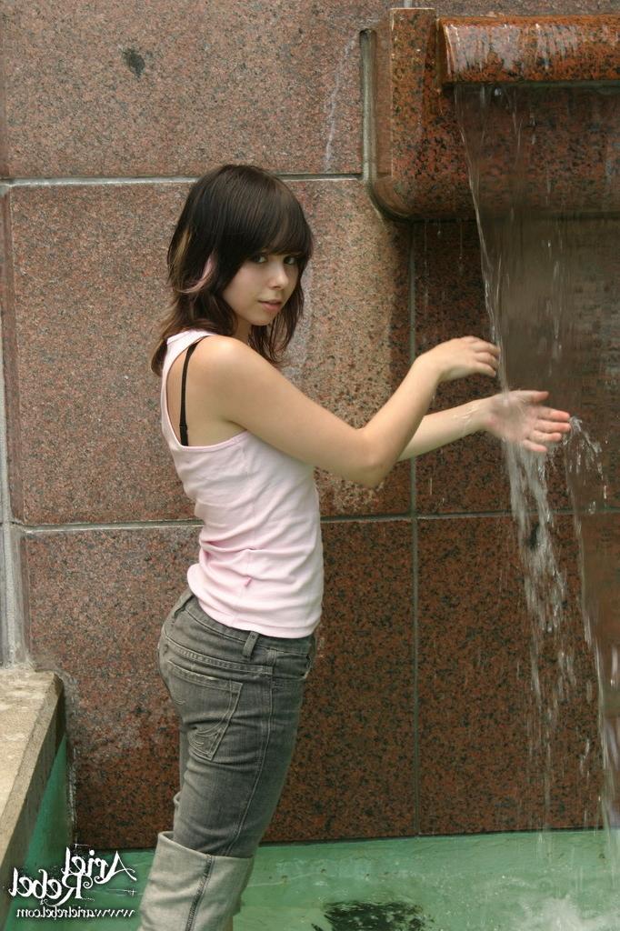 15P Amateur teen model
