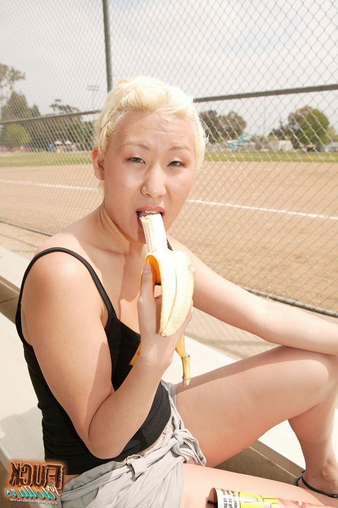 15P Ciera Lin desprate for cash sucks and fucks fat cock