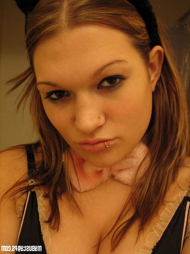 15P Big tits ex gfs show tits and ass for the camera gallery 1