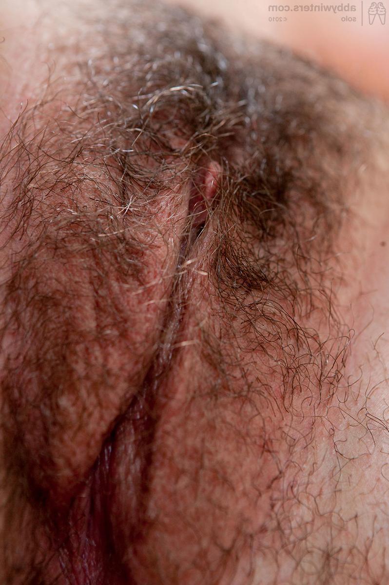 15P Chubby unshaved hairy amateur teen Roxy showing her furry pussy