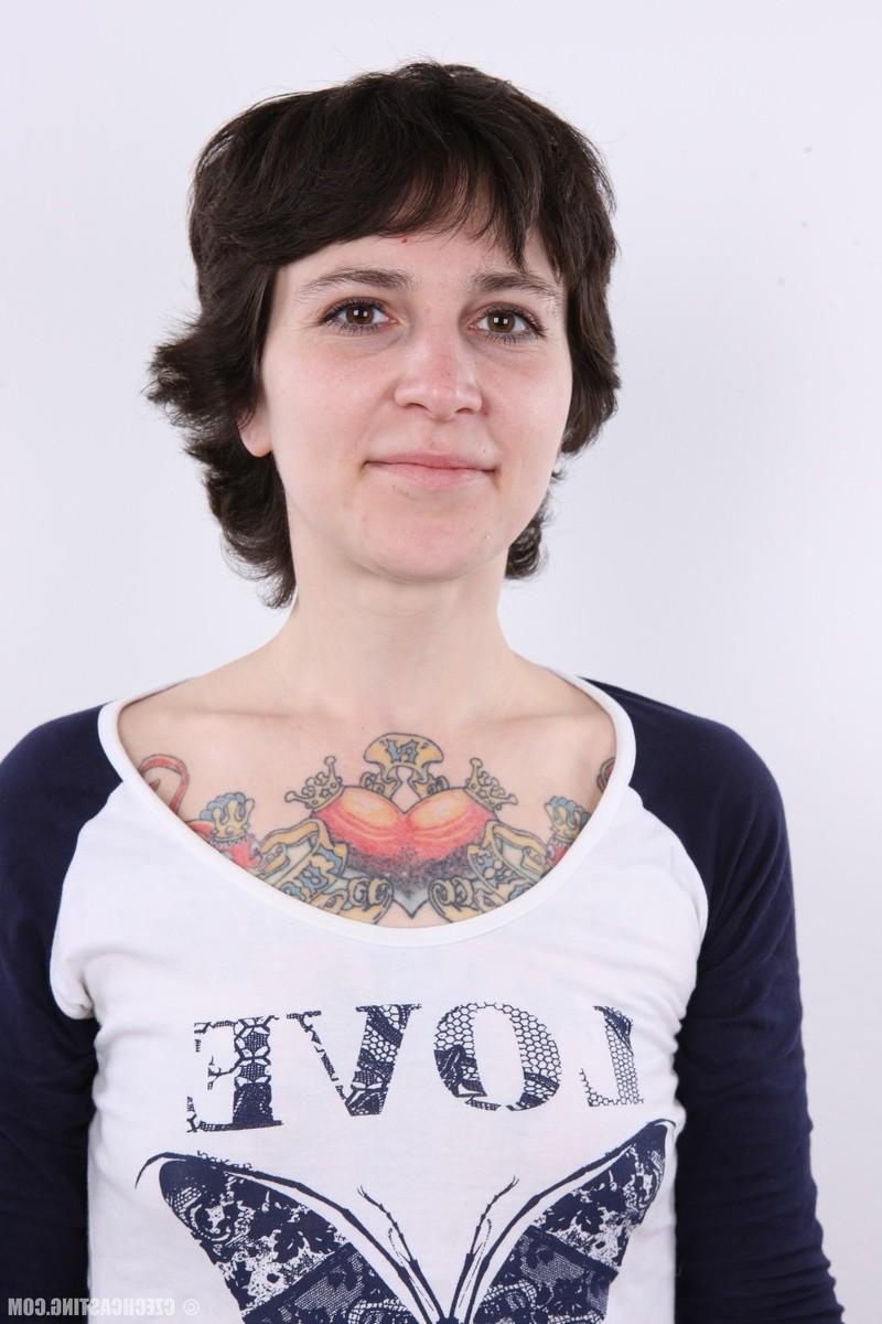 16P Czech Casting Olga 2912