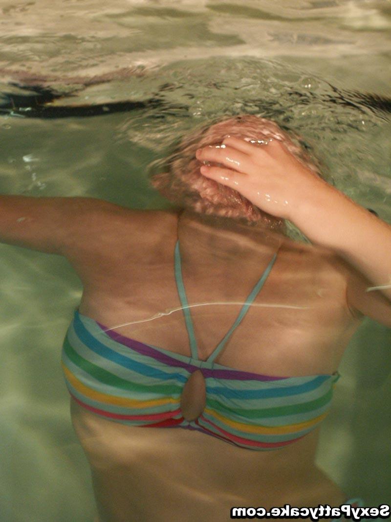 16P Big boob blonde teen Patty swimming