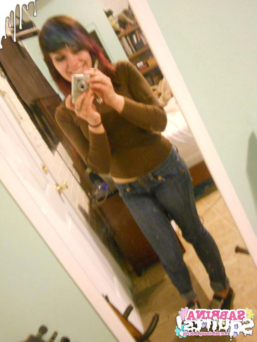 16P Amateur teen slut selfshots