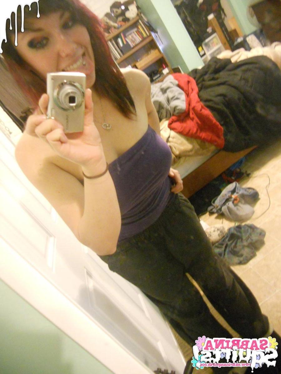 16P Amateur teen slut selfshots