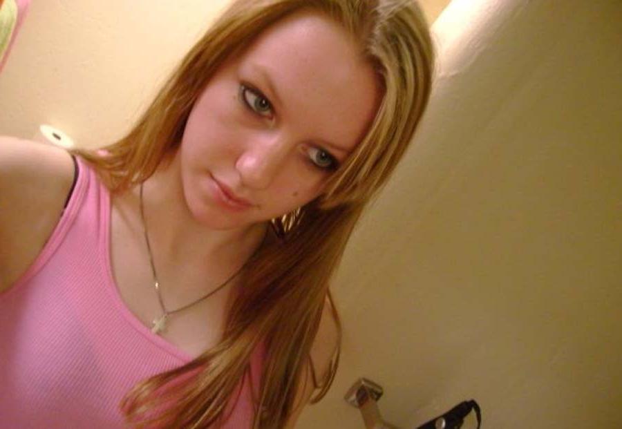 15P Amateur teen camwhoring