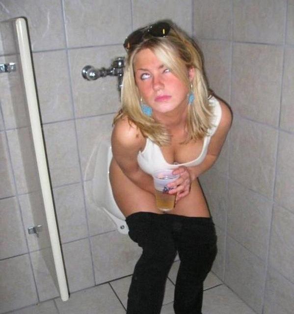 15P Homemade amateur teen collection of flashing and partying GFs